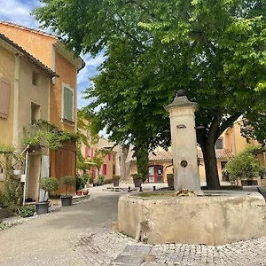 https://loustau-de-marcel-et-victorine.fr-provencehotel.com